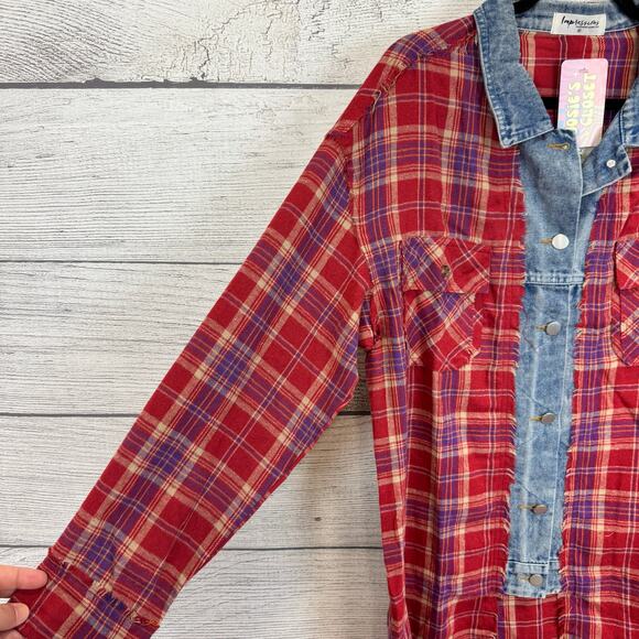 Impressions Women's Red Plaid Button Up Flannel Shirt Size Medium - Picture 2 of 6